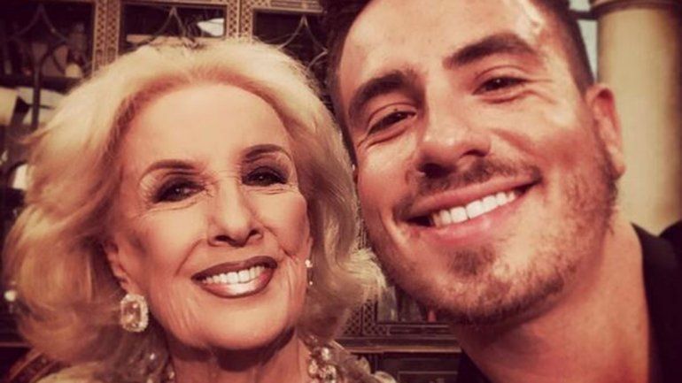 Mirtha sorprendió al tirarle los galgos a Fede Bal en vivo