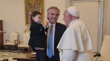 Papa. Alberto Fernández.jpg