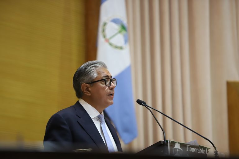 Rolando Figueroa abrió las sesiones ordinarias de la Legislatura