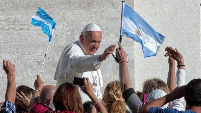 El Papa Francisco estuvo cerca de volver a la Argentina en 2020 para visitar una localidad de Santa Cruz. | LM Neuquen El Papa Francisco estuvo cerca de volver a la Argentina en 2020 para visitar una localidad de Santa Cruz.