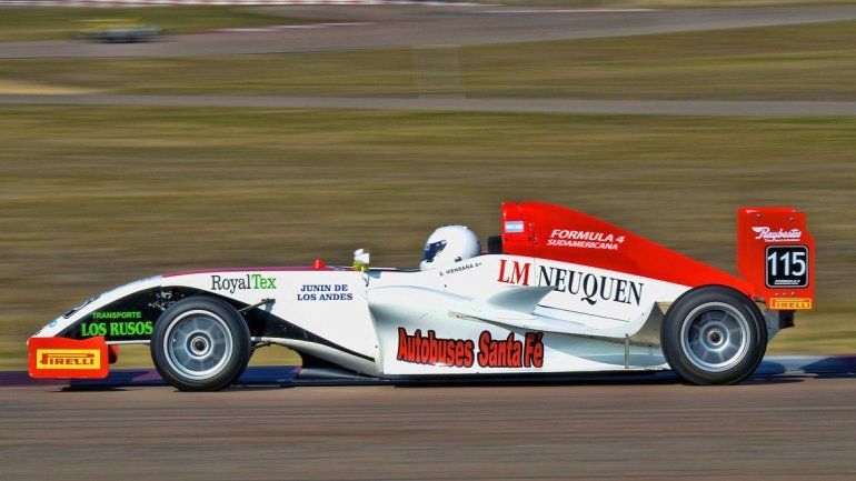 Mendaña quedó segundo en la última vuelta de la Fórmula 4 Sudamericana