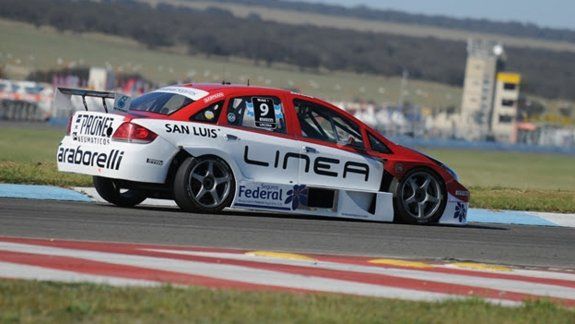 Hay que ganar la serie porque la carrera es larga, señaló el piloto.