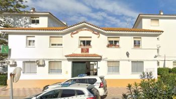 El nene permanece bajo tratamiento médico y psicológico tras denunciar que sufrió un encierro y agresiones en la casa de un compañero. El nene permanece bajo tratamiento médico y psicológico tras denunciar que sufrió un encierro y agresiones en la casa de un compañero.