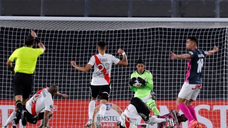 ¿Qué pasa con los equipos argentinos en la Libertadores y la Sudamericana?