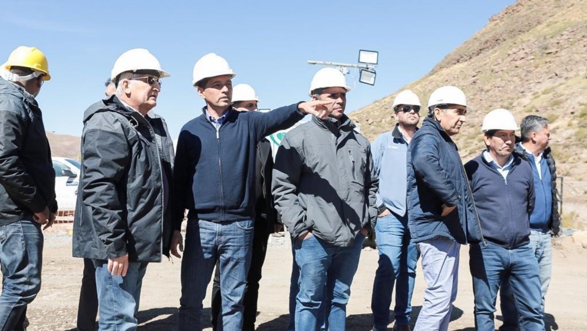 Koopmann recorrió la represa del Nahueve