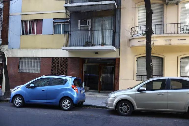 Edificio de Batriz Sarlo, ubicado en el barrio porteño de Caballito. Edificio de Batriz Sarlo, ubicado en el barrio porteño de Caballito.