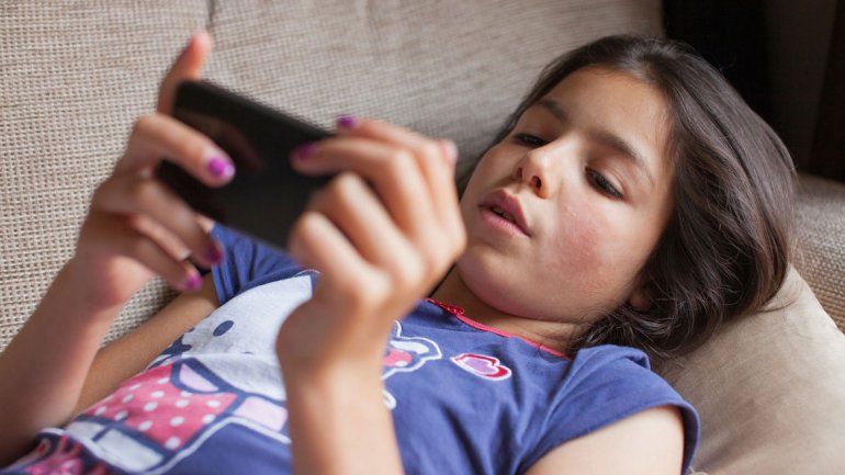 La TV ya no corre tanto como antes: el piberío quiere algo más dinámico.