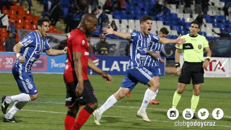 El Tomba le ganó a Newells y está detrás del líder Central