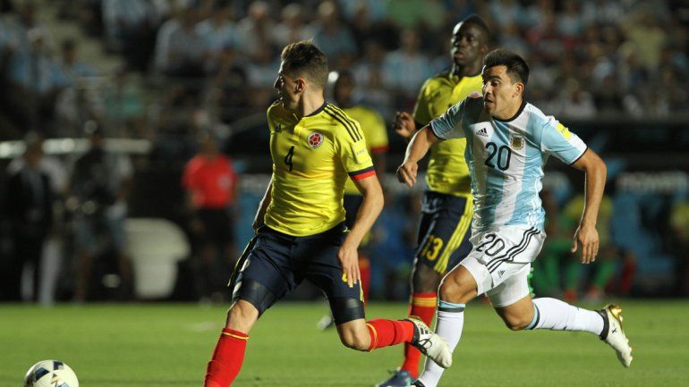 El zapalino estuvo algunos minutos ante Colombia vistiendo la camiseta albiceleste. Fue el primer neuquino en lograr esa hazaña.