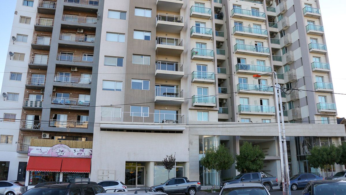 Santa Genoveva está colapsado por la cantidad de edificios