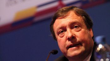 Weretilneck destacó las cualidades de los nuevos ministros rionegrinos Weretilneck destacó las cualidades de los nuevos ministros rionegrinos