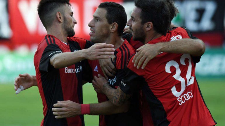 Newells es el nuevo escolta de Boca tras vencer a Rafaela