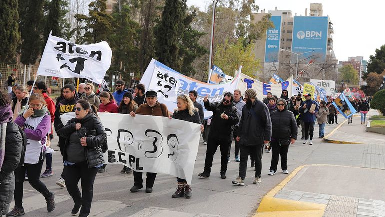 Tras el receso, vuelven las clases a Neuquén con un paro de ATEN