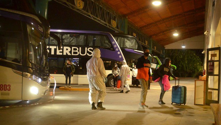 Viajeros que ingresen a Río Negro deberán presentar un PCR