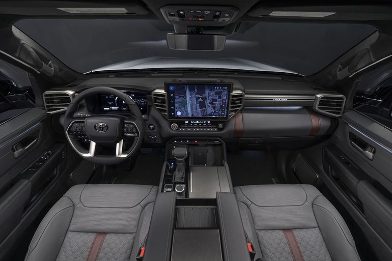 El habitáculo de la Toyota Tundra 2026 combina tecnología y materiales de alta calidad, con una pantalla táctil de 14 pulgadas y comandos intuitivos. Foto: Toyota El habitáculo de la Toyota Tundra 2026 combina tecnología y materiales de alta calidad, con una pantalla táctil de 14 pulgadas y comandos intuitivos. Foto: Toyota
