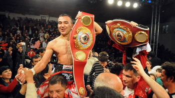 a las pinas en plottier, con el huracan narvaez presente a las pinas en plottier, con el huracan narvaez presente