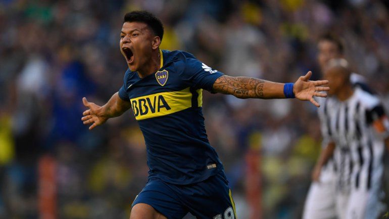 El festejo de todo Boca por un triunfo que vale un campeonato.