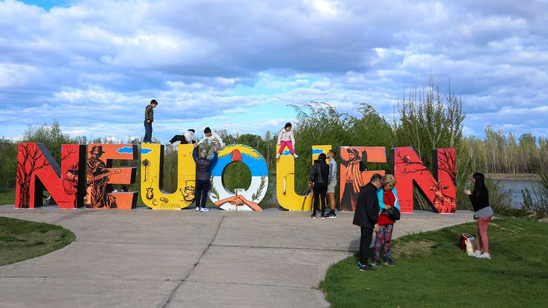 Según el pronóstico, el calor irá en aumento en Neuquén. | LM Neuquen Según el pronóstico, el calor irá en aumento en Neuquén.