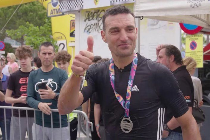 Scaloni se colgó otra medalla, pero ahora de una prueba de ciclismo