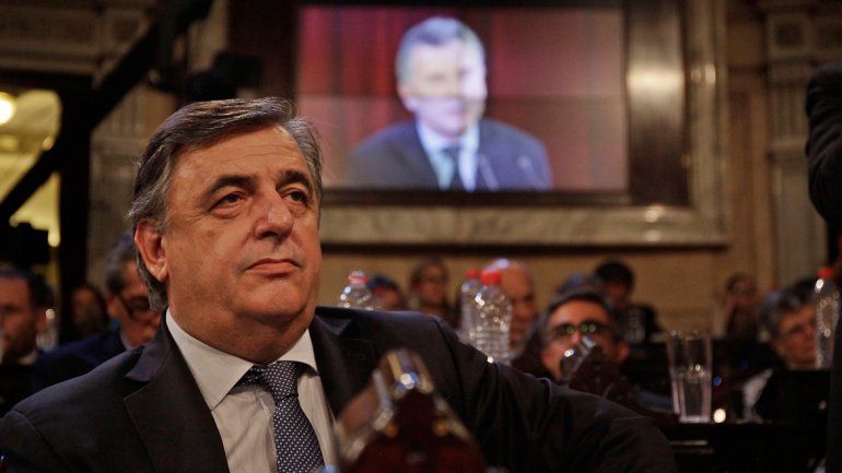 Negri: No vamos a dejar de sesionar por un paro de la CGT