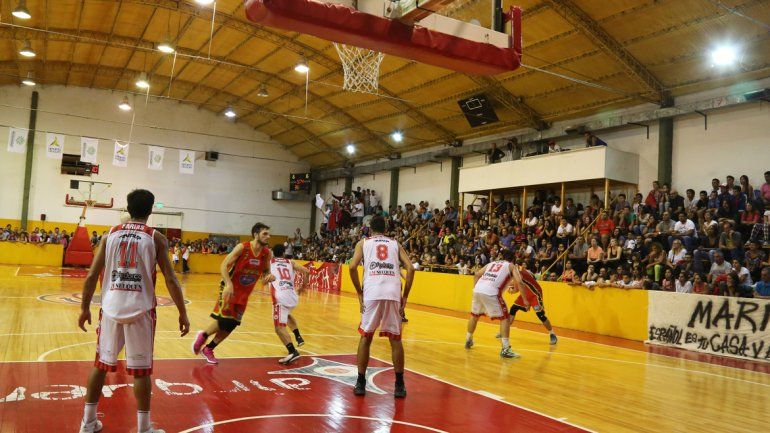 Español recibirá a Anzorena&nbsp;y el Rojo