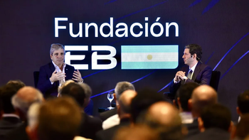 Caputo en el encuentro de la Fundación IEB Caputo en el encuentro de la Fundación IEB