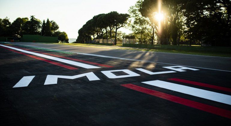 La F&oacute;rmula 1 alcanza el n&uacute;mero de 13 fechas en su nuevo calendario 2020 y se baraja la posibilidad de concluir el a&ntilde;o en Medio Oriente.