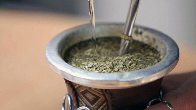 El trabajador fue despedido de una panadería por tomar mate en horario laboral.