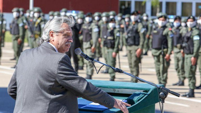 Fernández: No estamos acá para dejar caer empresas y argentinos sin trabajo