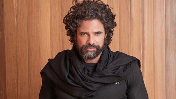 Luciano Castro iniciará acciones legales para evitar chantajes por viejos chats. Luciano Castro iniciará acciones legales para evitar chantajes por viejos chats.