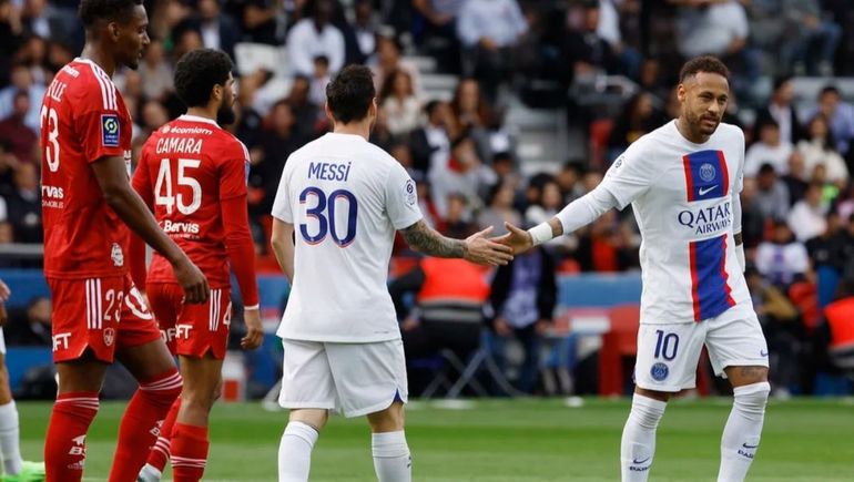 Mirá la genial asistencia de Messi y el gol de Neymar en el triunfo del PSG