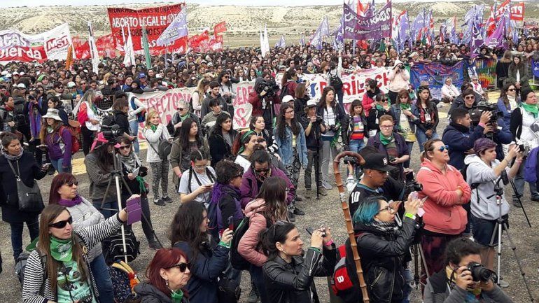 Arrancó en Trelew el Encuentro Nacional de Mujeres, la fiesta feminista más grande del mundo