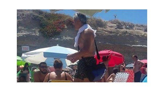 Ivo camina las playas para difundir la obra en la que también actúan Charly G, Fernando Villar, Verónica Perdomo, Cintia Gramajo y otros.&nbsp;