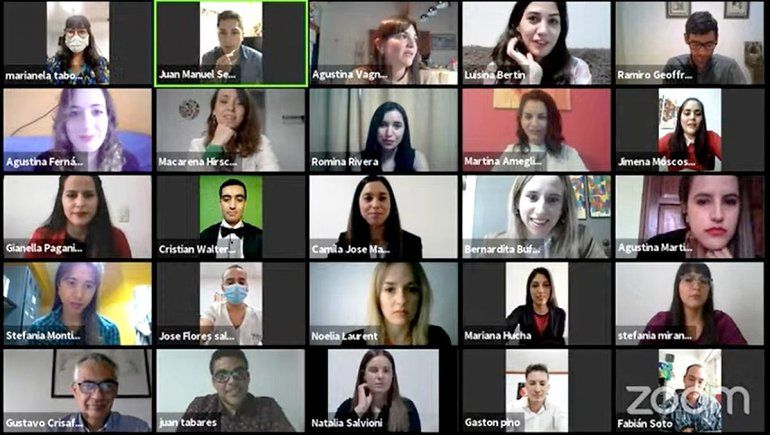 Orgullo: 54 nuevos médicos recibieron su título en Cipolletti