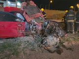 Ruta 7: murió un joven tras brutal choque contra un poste y su acompañante está grave