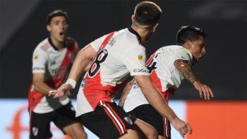 arden las redes por el relato de vignolo y memes para enzo arden las redes por el relato de vignolo y memes para enzo