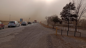 Se esperan fuertes vientos para este lunes en varios sectores. Se esperan fuertes vientos para este lunes en varios sectores.