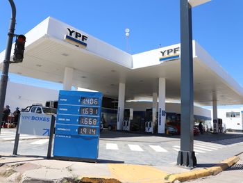 asi quedaron los precios en los surtidores de neuquen tras el ultimo aumento de los combustibles asi quedaron los precios en los surtidores de neuquen tras el ultimo aumento de los combustibles