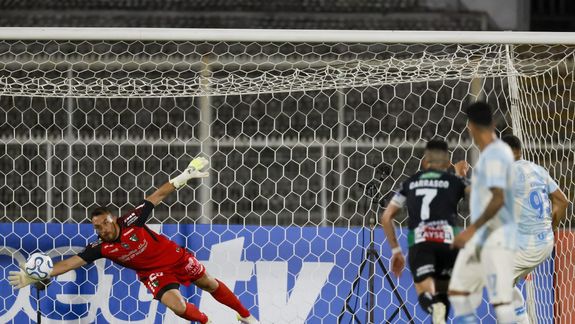 Sebastián Pérez, el héroe de Palestino en la Copa Sudamericana.