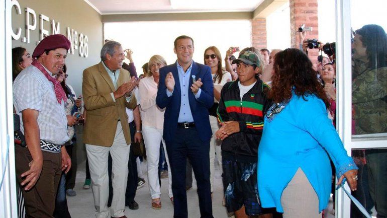 El gobernador Omar Gutiérrez junto Jorge Sapag.