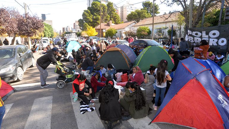 La semana pasada también hubo cortes sobre la Avenida Argentina.