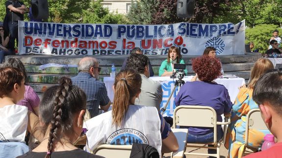 El Consejo Superior de la UNCo rechazó el veto y repudió a los diputados que lo apoyaron