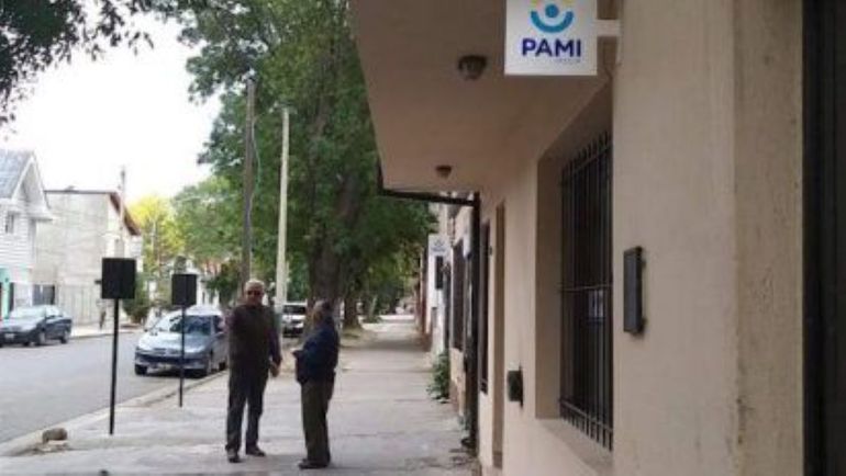 Pami Esquel: El Gobernador de Chubut responsabilizó a autoridades nacionales por los problemas ocurridos. Pami Esquel: El Gobernador de Chubut responsabilizó a autoridades nacionales por los problemas ocurridos.