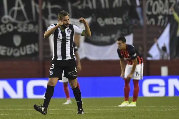 Piñero Da Silva marca el 1 a 0 ante el Ciclón