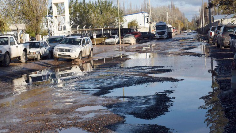 Calles anegadas y mucho barro