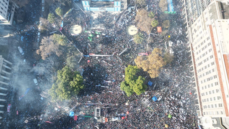 plaza de mayo Cristina.png