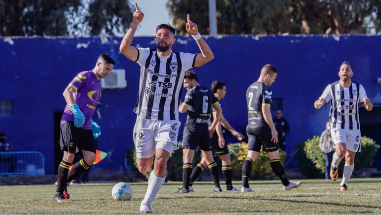 El gol de Zárate no alcanzó, Cipo igualó con Madryn y se viene el clásico con Olimpo