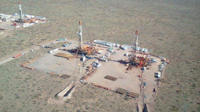Batch drilling.&nbsp; YPF ahora perfora cuatro pozos en línea con un novedoso sistema para la cuenca.