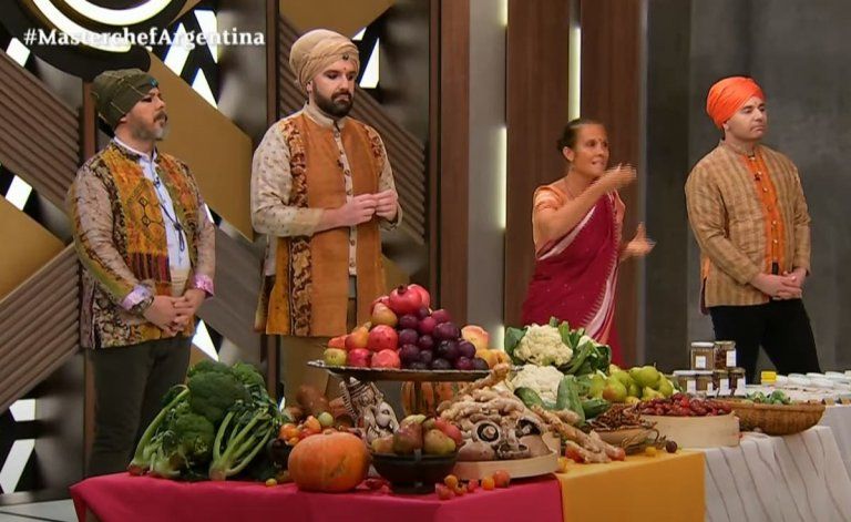 Noche hindú en MasterChef: danzas, look especial y escándalo