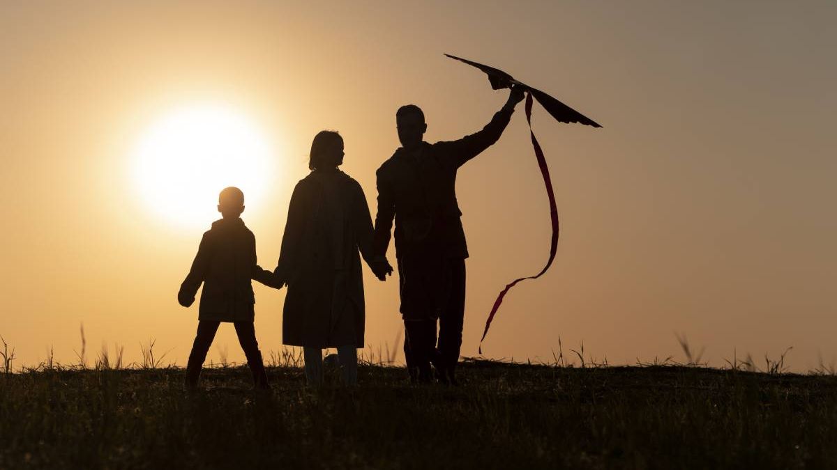 cómo es ser padres de niños en tránsito y luego decirles adiós thumbnail